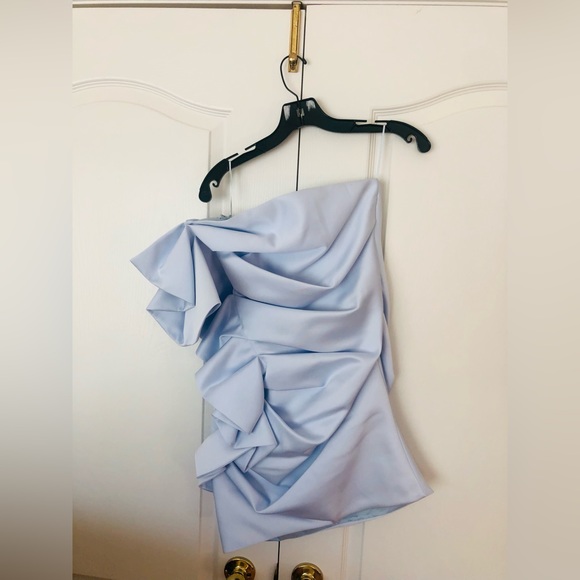 Alexandre Vauthier Strapless Ruffle Satin Mini Cocktail Dress. - Picture 3 of 8